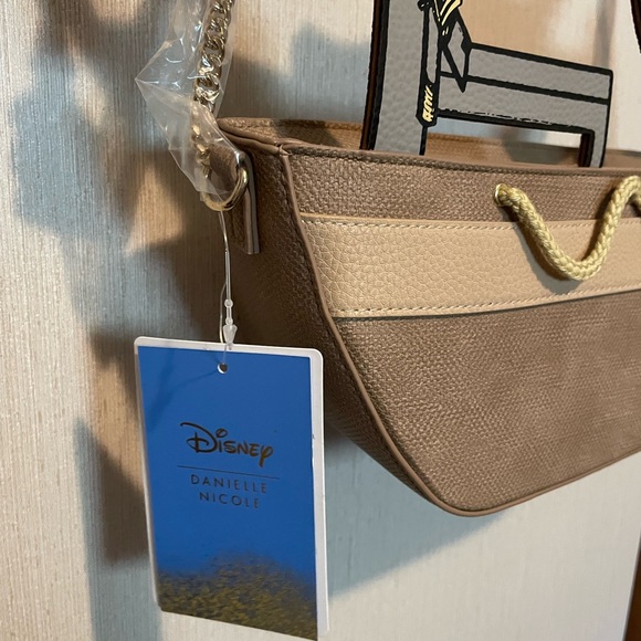 Disney’s Jungle Cruise Tan Shoulder Bag - Picture 4 of 10